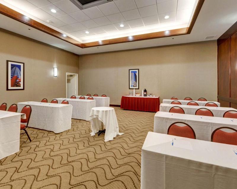 Holiday Inn Express & Suites Plano East - Richardson By Ihg Екстер'єр фото